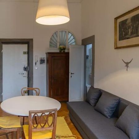 Elegant Apartment Outside Ztl & 10Min From Center Florenz Exterior foto